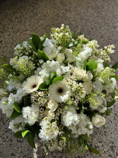 Bouquet de fleurs blanches