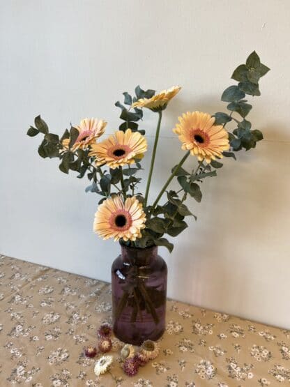 Gerbera alliance et eucalyptus