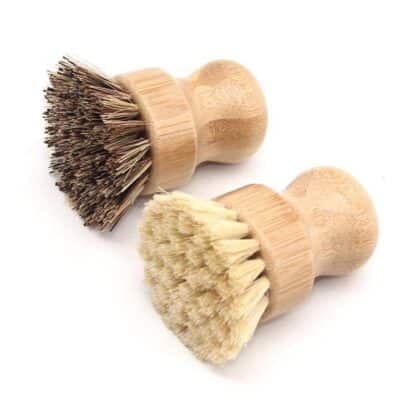 Brosse pour pot de terre